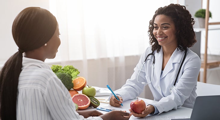 What’s the difference between a dietitian and a nutritionist?